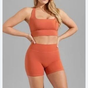 BuffBunny Legacy shorts Canyon Rust NWT. Size M